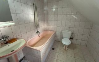 Apartament la casă | Curte comună | Pivniță | Cisnădie - Poză 8