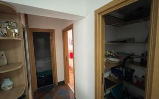 2 camere decomandat | 55 mp utili | Zona Unirii| Bloc 1996 - Poză 3