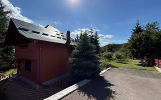 CASĂ DE VÂNZARE – MĂLURENI, JUDEȚUL ARGEȘ | 154 MP | TEREN 2.100 MP - Poză 28
