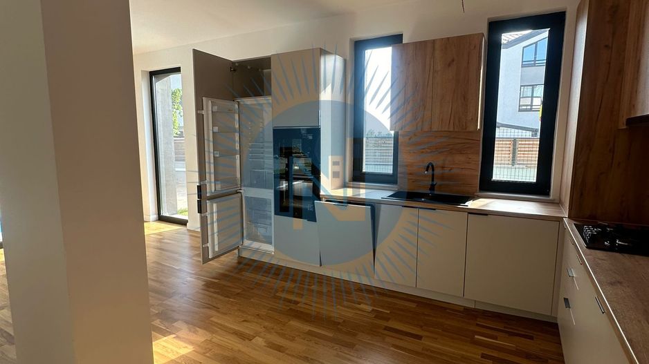 Vila cu 5 camere cu piscina proprie - scoala Americana - Poză 29