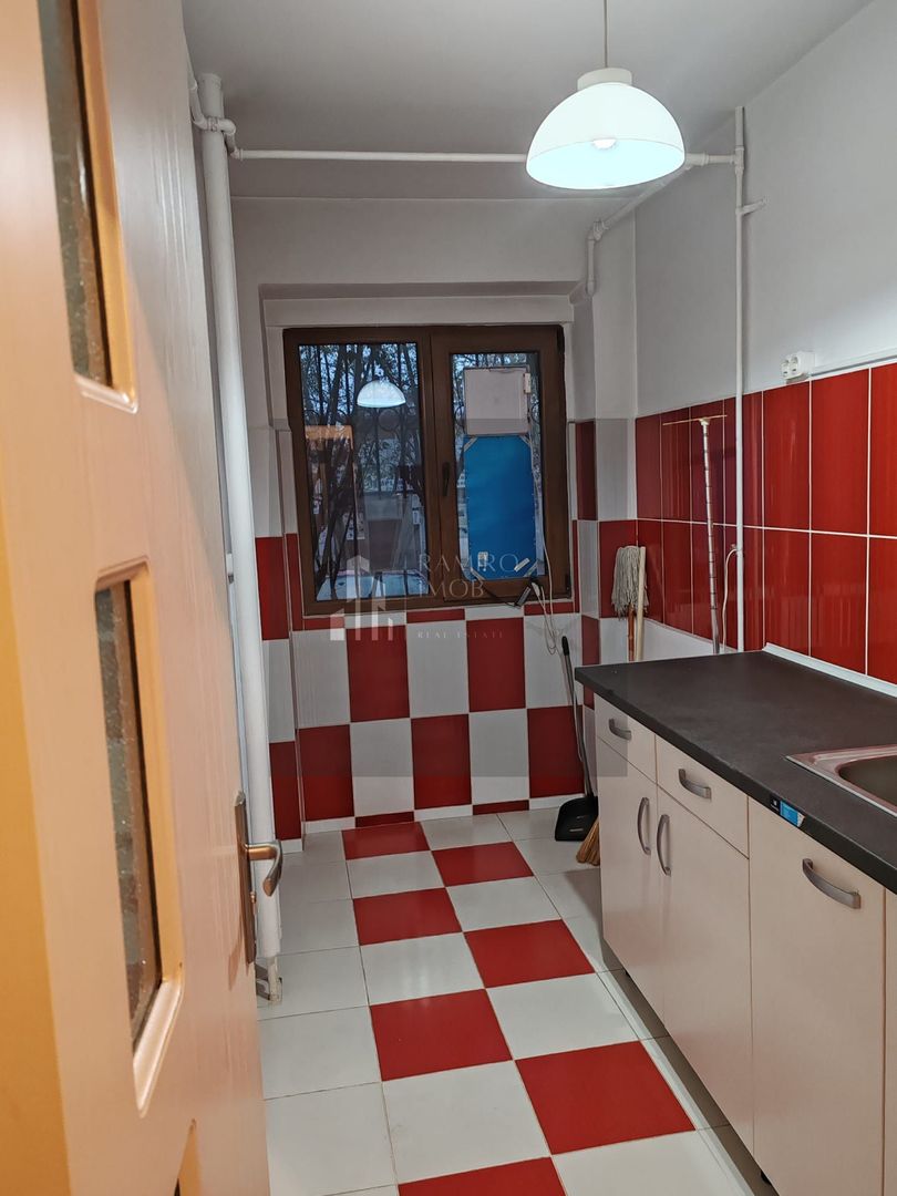 Apartament de inchiriat  2 camere/zona Berceni - Poză 4