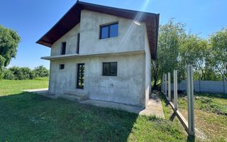 Lângă lac! Casă de vânzare în Lazuri! - Poză 1