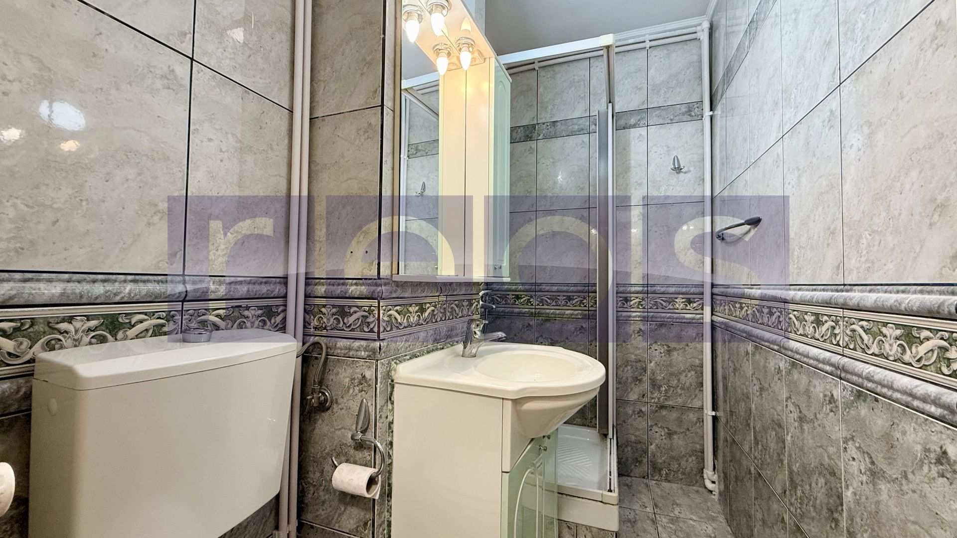 INCHIRIERE 4 CAMERE | PIAȚA UNIRII | MOBILAT SI UTILAT - Poză 11