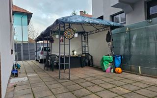 Oportunitate - Apartament cu trei camere in vila, zona Tractorul 70 mp - Poză 25