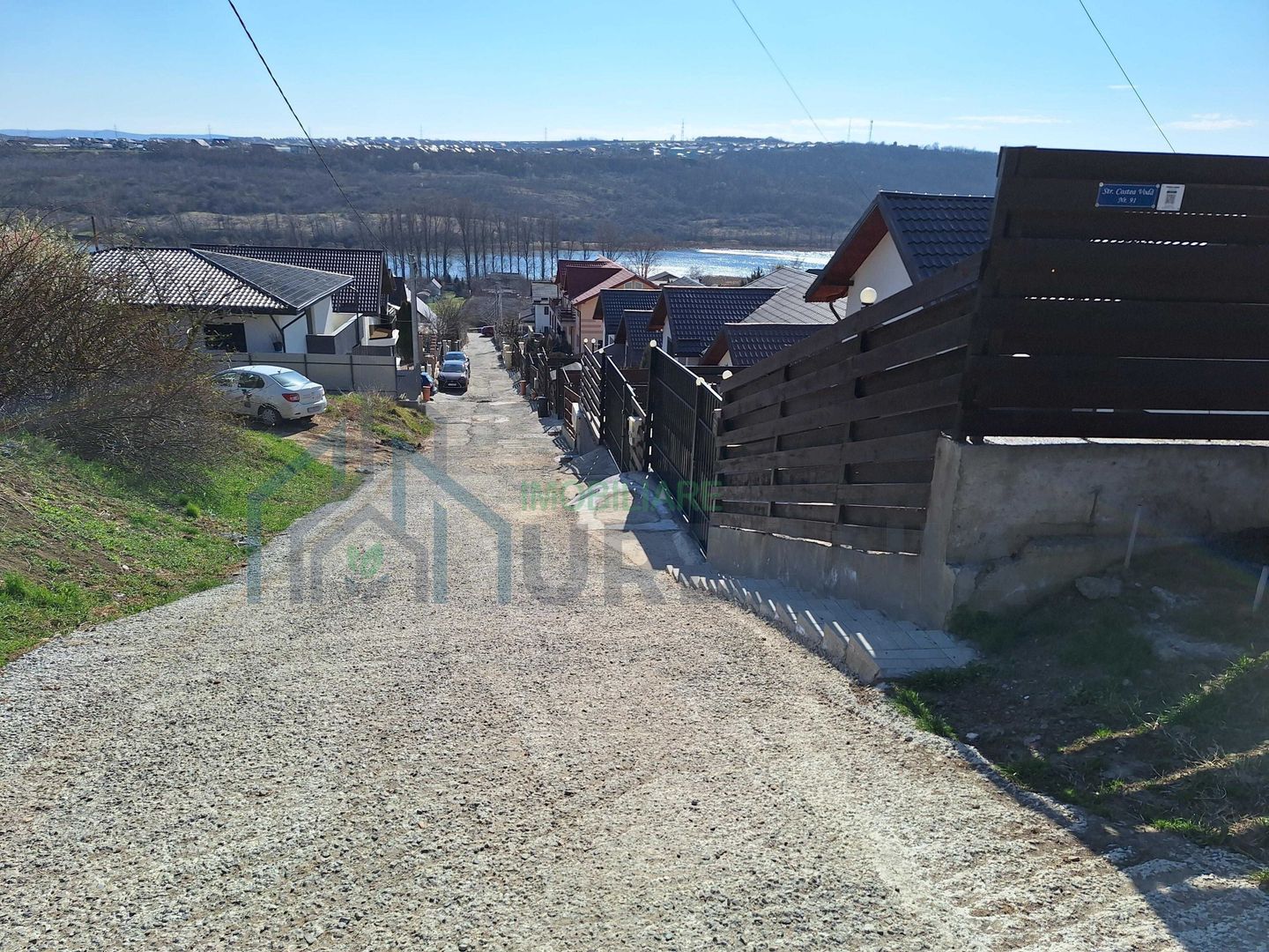 Teren intravilan 752 mp – Valea Adâncă, str. Costea Vodă – deschidere pe 2 laturi, toate utilitățile - Poză 3