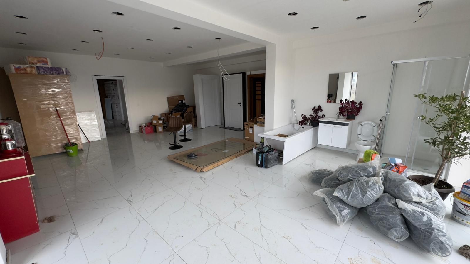 SPATIU COMERCIAL - FUNDENI, 12 LOCURI PARCARE INCLUSE, STRADA ASFALTATA - Poză 6