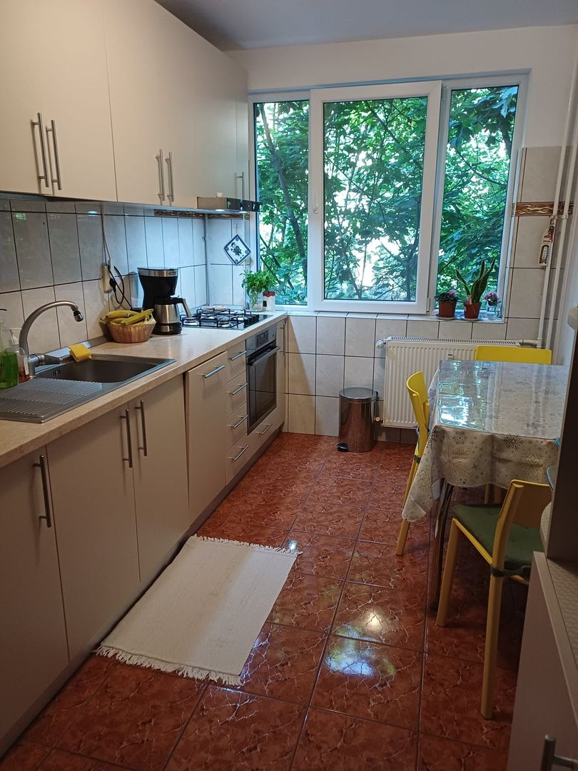 ✨ 4 camere de vanzare | renovat | Etaj 2 | Balcon mare | Metrou Gorjului - Poză 2