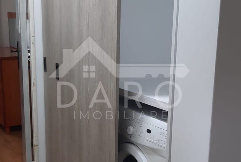 INCHIRIEZ APARTAMENT CU 2 CAMERE - Poză 7