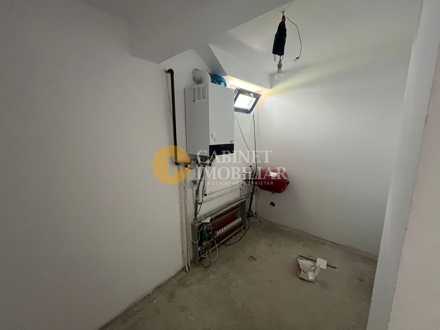 Casa 6 camere 268 MP Valea Lupului - Poză 8