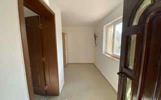 Casa Individuală 7 Camere, 2 Băi,  250 mp Utili - Poză 9