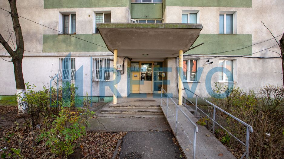 Apartament de vanzare cu doua camere, decomandat - str Cornisa Bistritei Bacau! - Poză 26