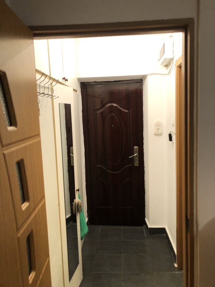 Închiriere Garsonieră transformată în 2 camere, utilată complet, etaj 9 - Poză 8