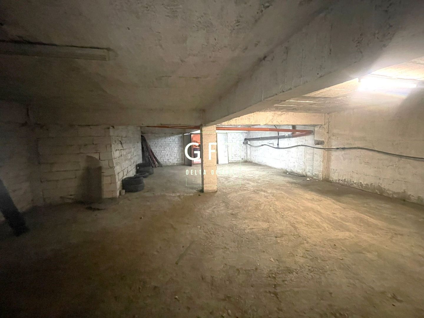 Hala de inchiriat 450 mp-pretabil depozitare-Unirea - Poză 1