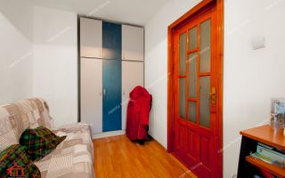 Vila cocheta, situata in centrul istoric al orasului - Poză 12