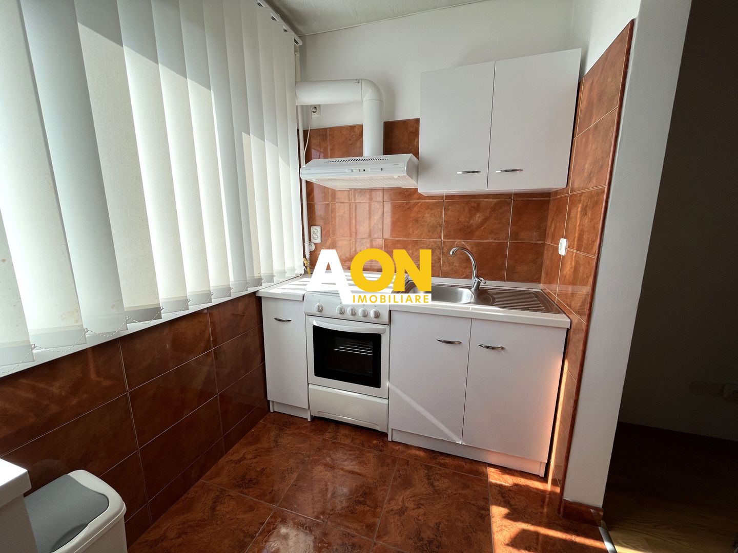 Apartament cu 3 Camere, Bloc Nou, Zona Lalelelor - Poză 7