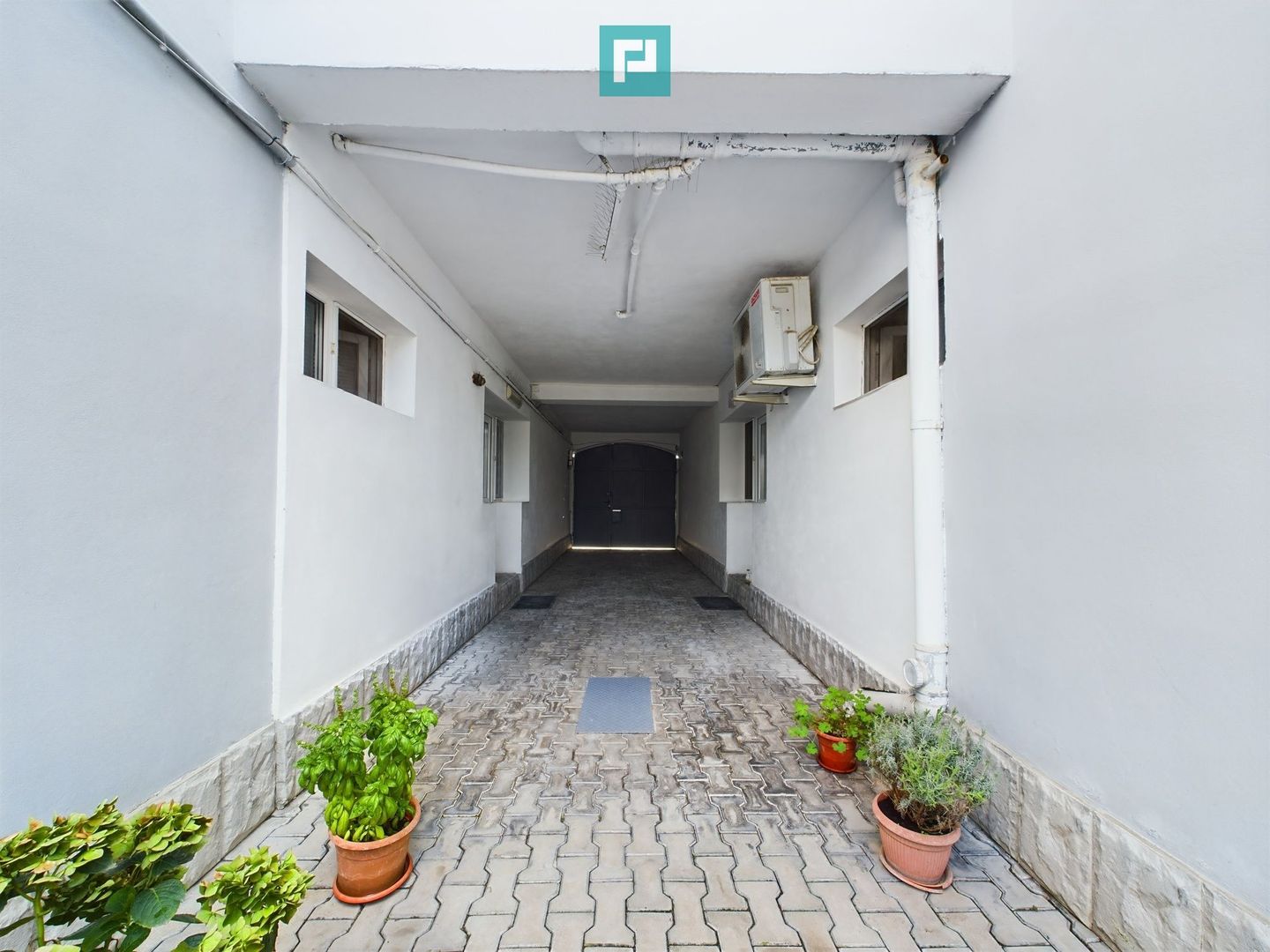 Casă  în zona Crișan - Poză 19