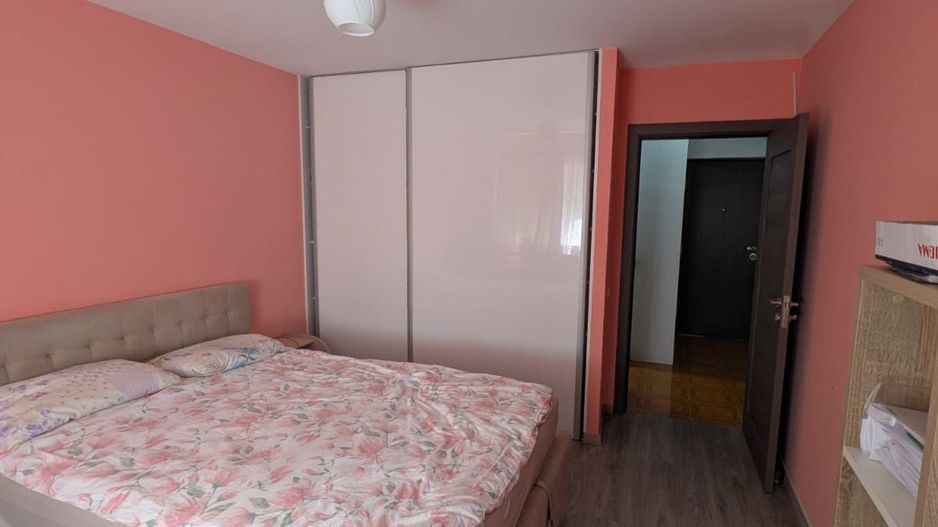 Apartament cu 2 camere decomandat de vânzare – Zona Stejarului - Poză 8