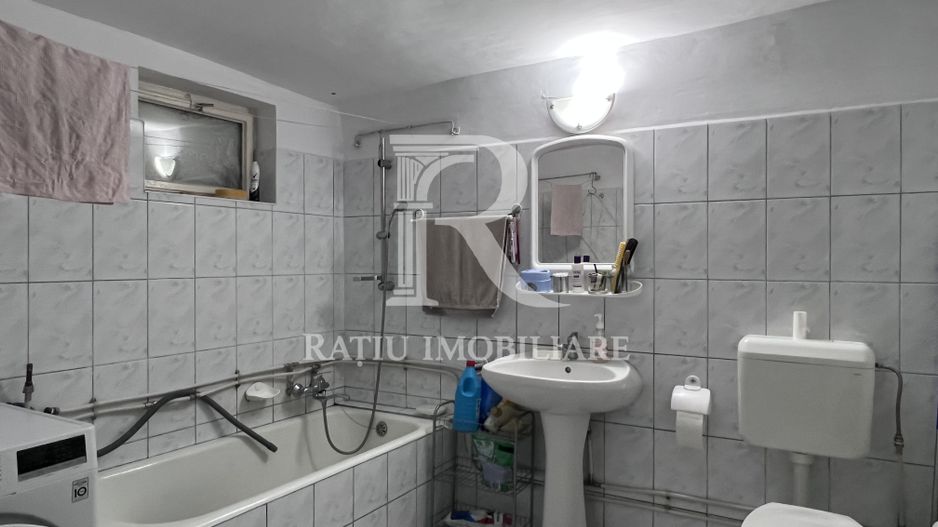 Casă cu 4 camere de vânzare | Parcelă de 700 mp | Sântandrei | Bihor - Poză 19