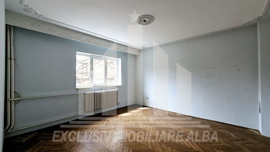 Casa pozitie foarte buna in Cetate - Alba Iulia - Poză 2