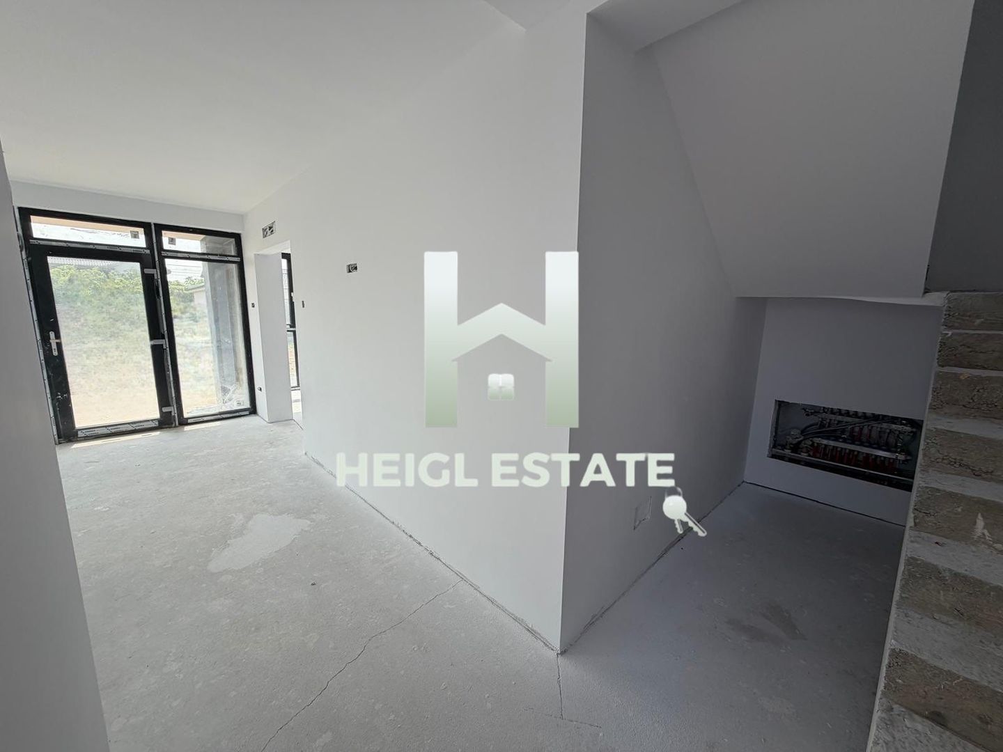 Duplex de vanzare cu 4 camere in Mosnita Noua - Poză 4