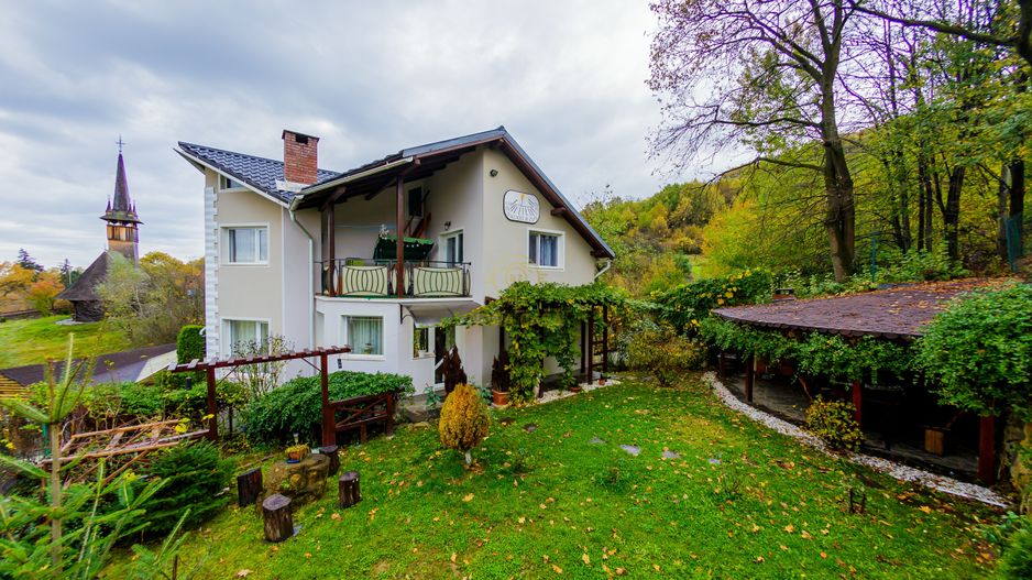 De Vanzare Vila Complet Utilata/Mobilata/Dealul Florilor Baia Mare - Poză 1