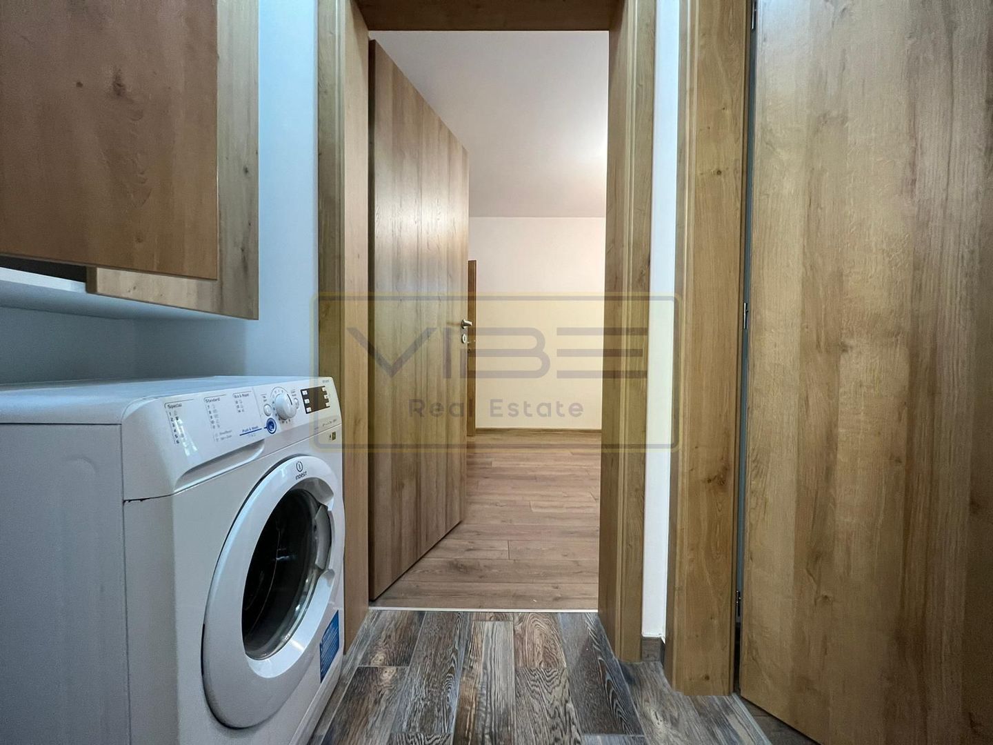 Apartament 2 dormitoare + living Podu Ros - Poză 22