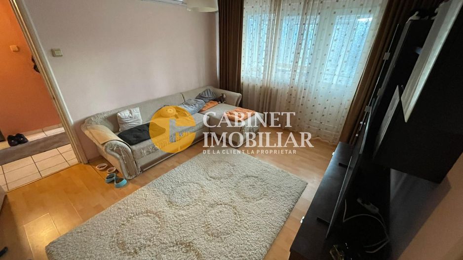 2 CAMERE - PODU ROS - 51 MP - 5 MINUTE DE PALAS, 5 MINUTE DE IULIUS - Poză 1