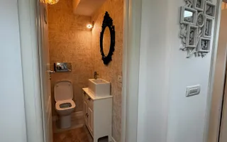 Apartament Modern și Spațios cu Grădină Privată și 2 Locuri de Parcare Incluse! - Poză 12
