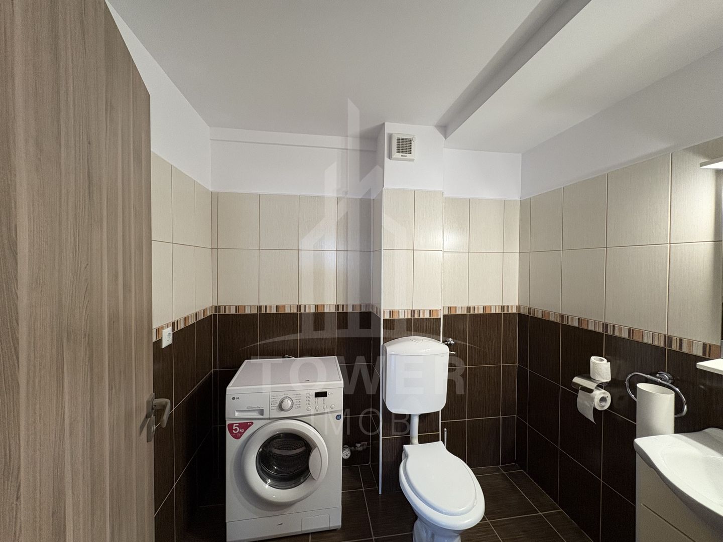 Apartament de Lux cu 3 Camere pe Str. Oituz – Garaj & Terasă - Poză 9