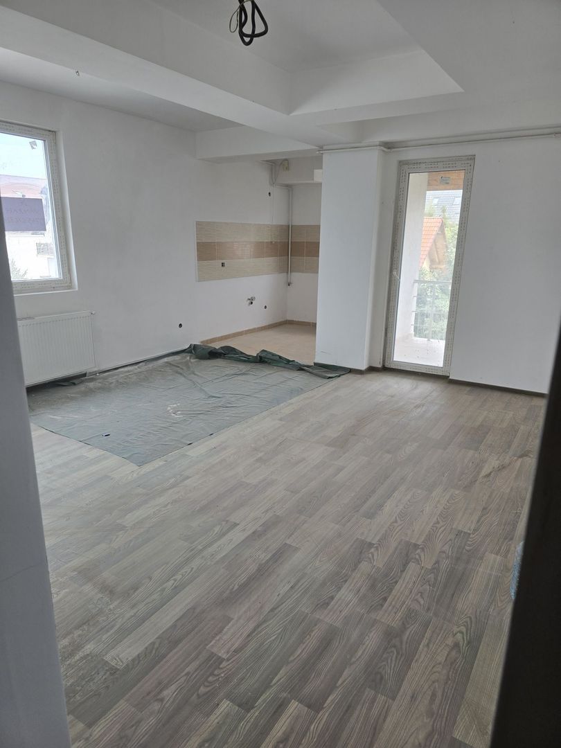 Apartament de vanzare - Poză 1