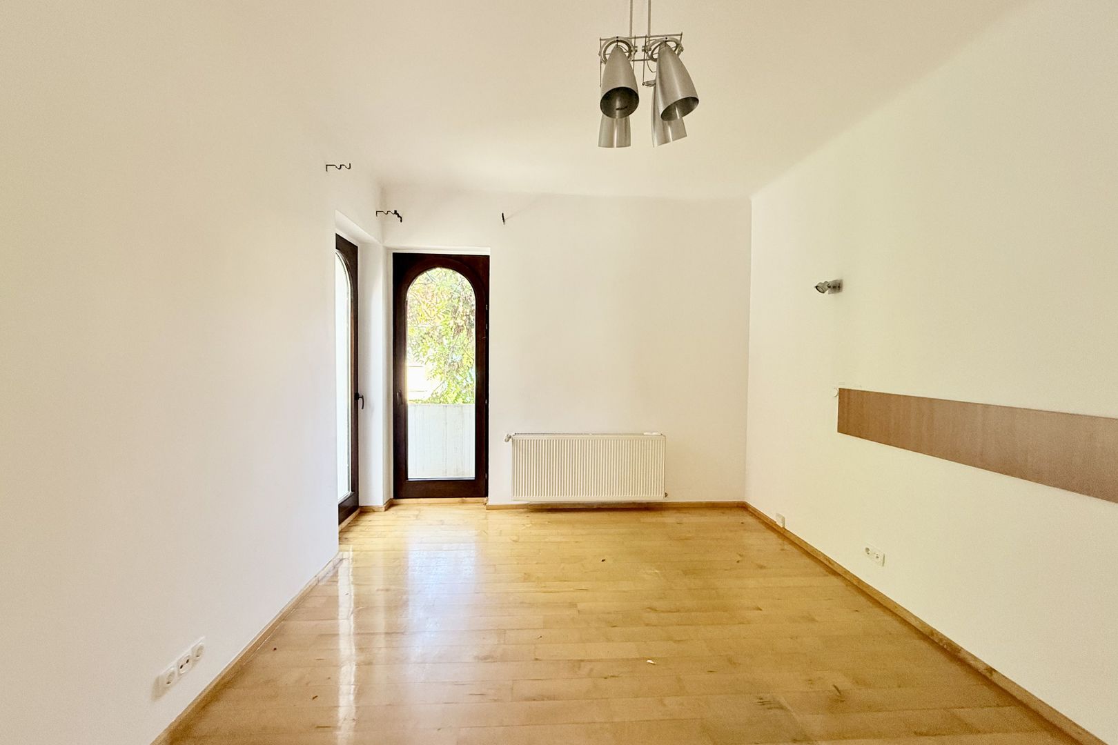 Vilă superbă | Cotroceni | 8 camere terasă și grădină - Poză 16