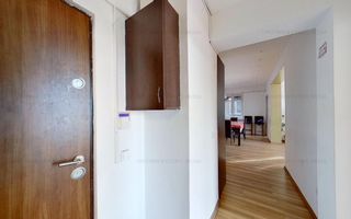 Blvd. Balcescu langa metrou Universitate, 4 camere, terasa de 50mp, 3 bai - Poză 19