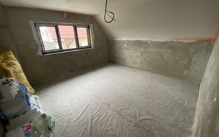 Casa de vanzare- Strada Alexandru Vlahuta - Poză 5