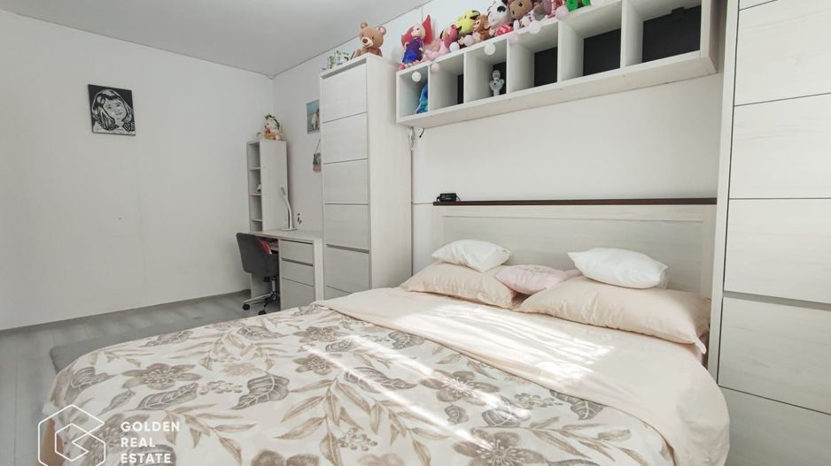 Apartament 3 camere, aproape de scoala si gradinita, zona Vlaicu - Poză 2