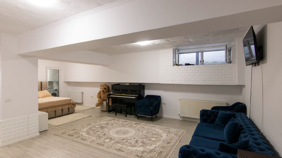 Apartament 2 camere - Demisol, 66 mp, Mobilat si Utilat, Bloc Nou, Zona Mosilor - Poză 1
