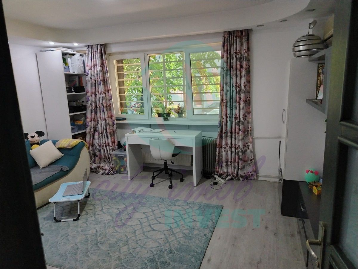 2 Camere Piata Constitutiei-Palatul Parlamentului - Poză 1