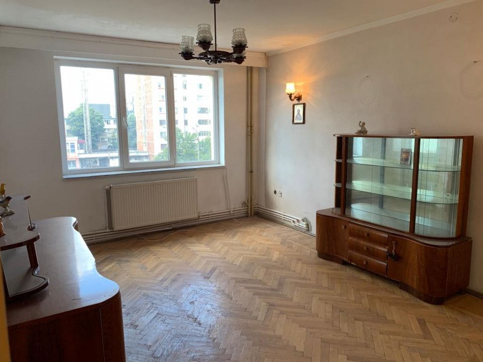 Vanzare Apartament 3 camere Ultracentral - Poză 3