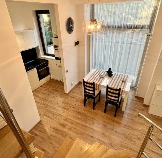 Unirii zona Marriott, Casa/Vila P+1+curte, Comercial sau Rezidential - Poză 4