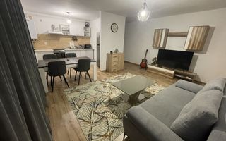 Vând apartament în Florești zona muzeul apei - Poză 1
