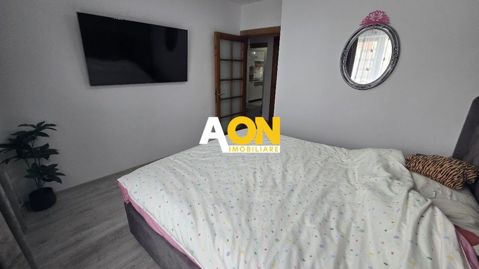 Apartament 3 Camere, 2 Bai, Renovat, Zona Cetate - Poză 10
