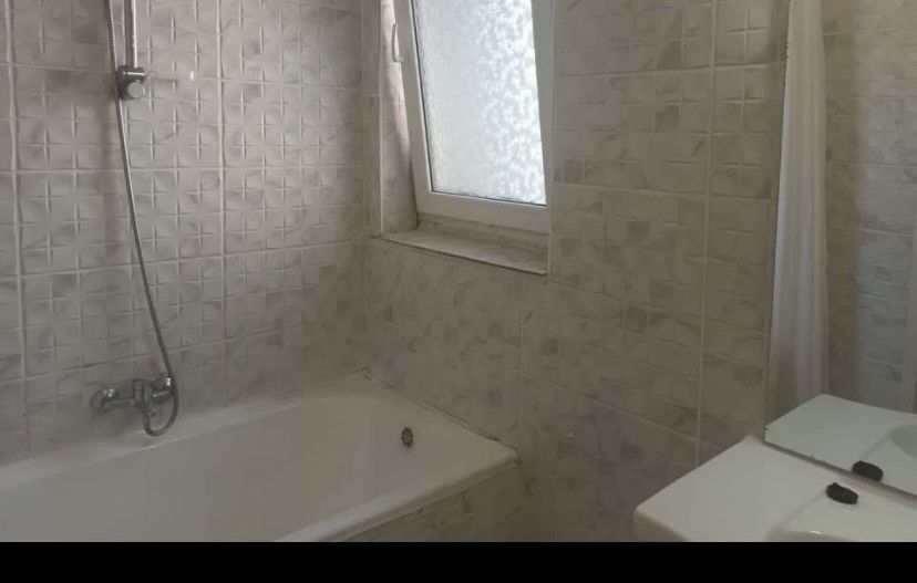 Inchiriez apartament cu 4 camere ultracentral, Punctele Cardulinale - Poză 3