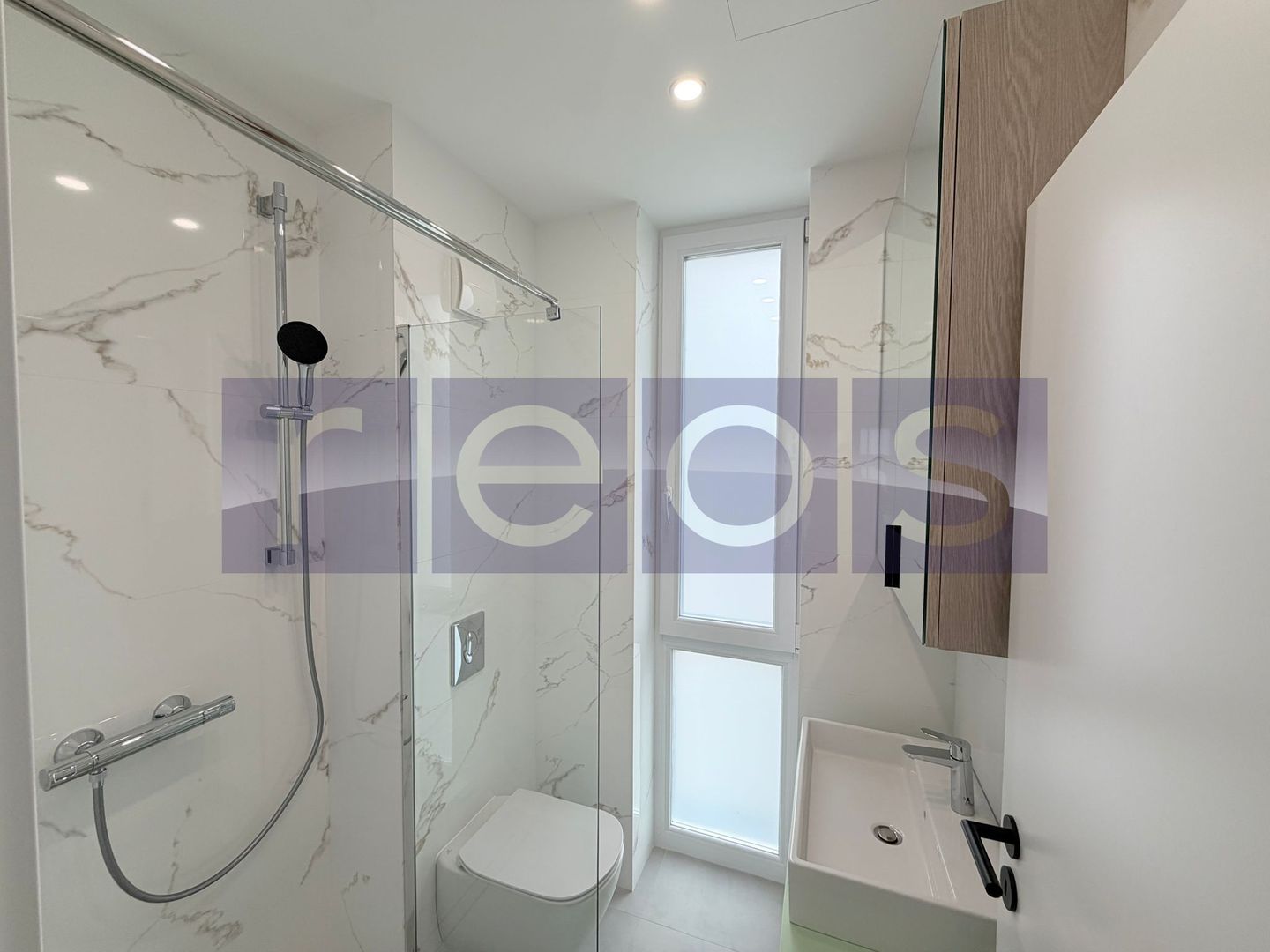 INCHIRIERE APARTAMENT 3 CAMERE | MOBILAT-UTILAT LUX | PARCARE | PIPERA - Poză 26