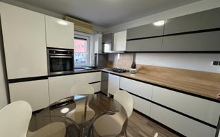 🏡 Apartament 3 camere lângă Parcul Ștrand, 67 mp utili + 2 pivnițe - Poză 1