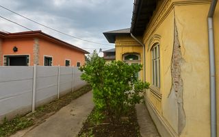 🏡 Casă interbelică cu dublu potențial – Zona Cantacuzino, Ploiești - Poză 4