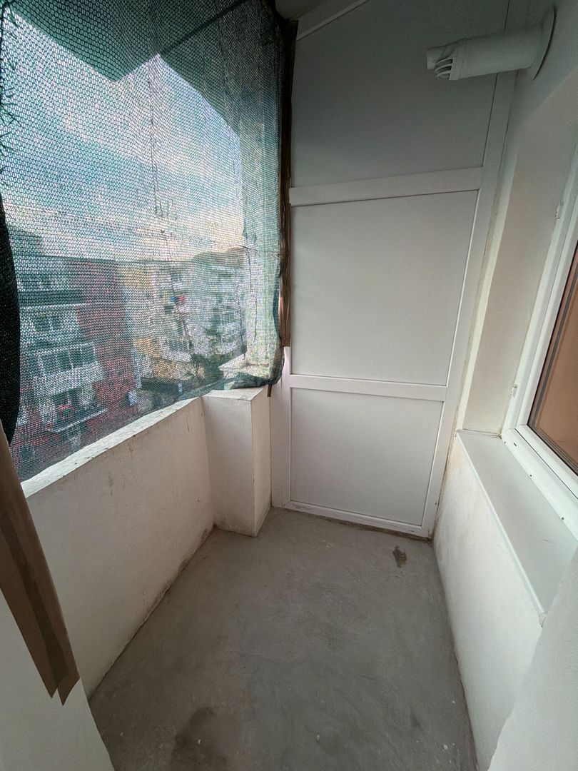 Garsonieră decomandată zona lenin 30 MP str sporturilor - Poză 6