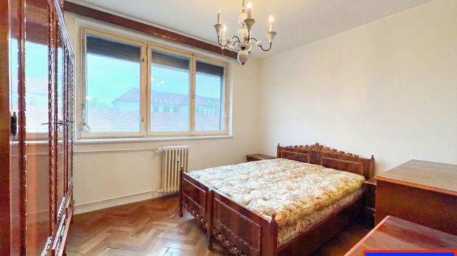 3 camere complet decomandat | Hol spatios | Medicina | Garaj - Poză 10