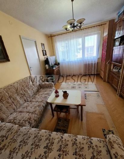 Apartament 3 camere zona Dacia etaj 2 - Poză 1