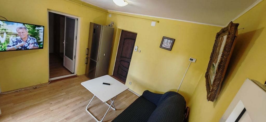 Apartament 2 camere de inchiriat pe Calea Calarasilor cu centrala proprie - Poză 2