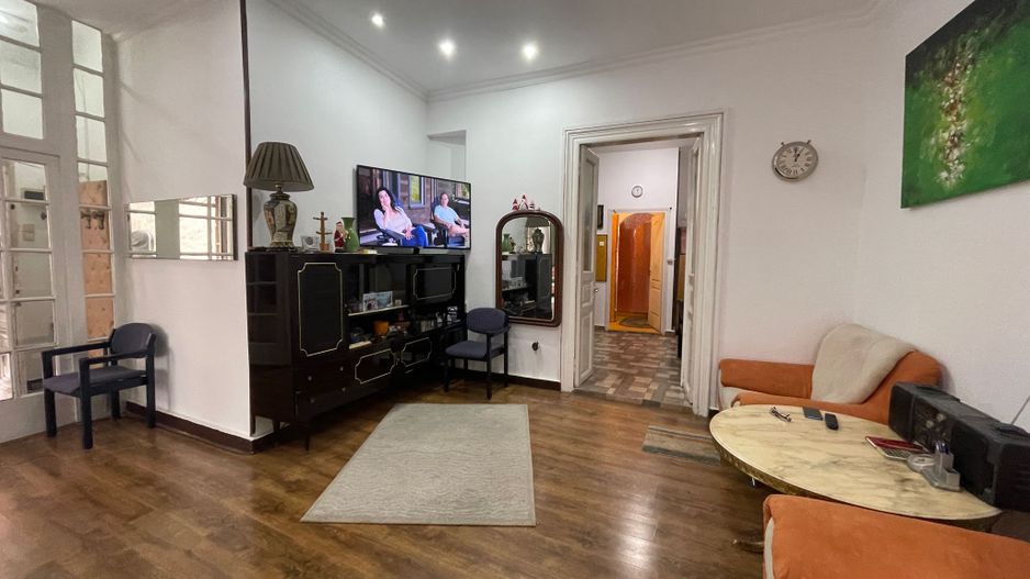 Vila solida P+1 situata in zona Eminescu - strada Vasile Lascar - Poză 3