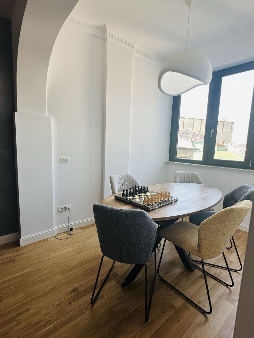 Calea Victorie | Închiriere Apartament 4 camere - Poză 2